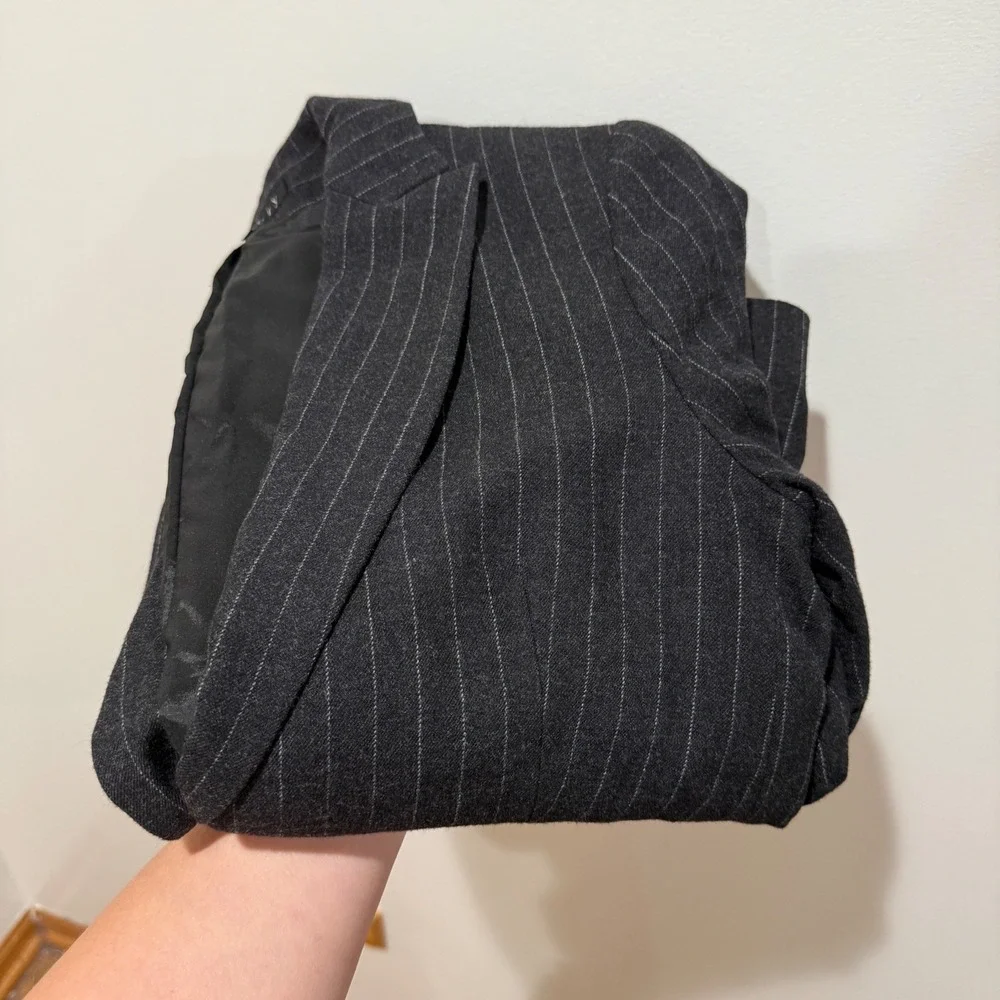 Theory Women‎ Charcoal Grey Pinstripe Wool Blazer Jacket Sz 8 Career Work Preppy